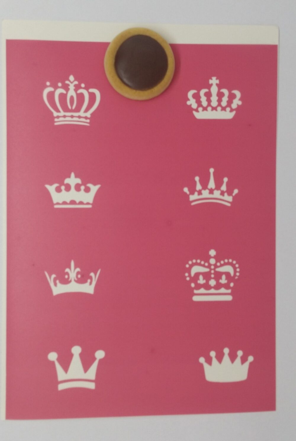 Couronnes pochoir stencil